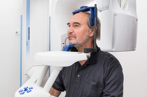 Behandlungsablauf Implantologie 3D Röntgen